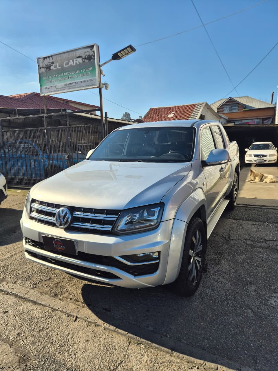 Volkswagen Amarok V6 4x4 2021, color Plateado