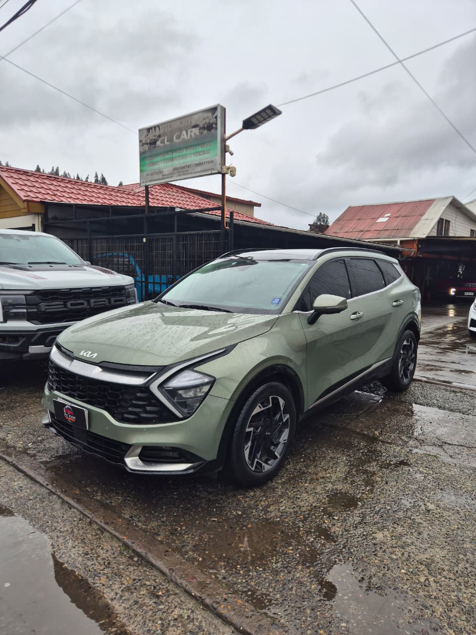 Kia Sportage 2.0 2024, color Verde
